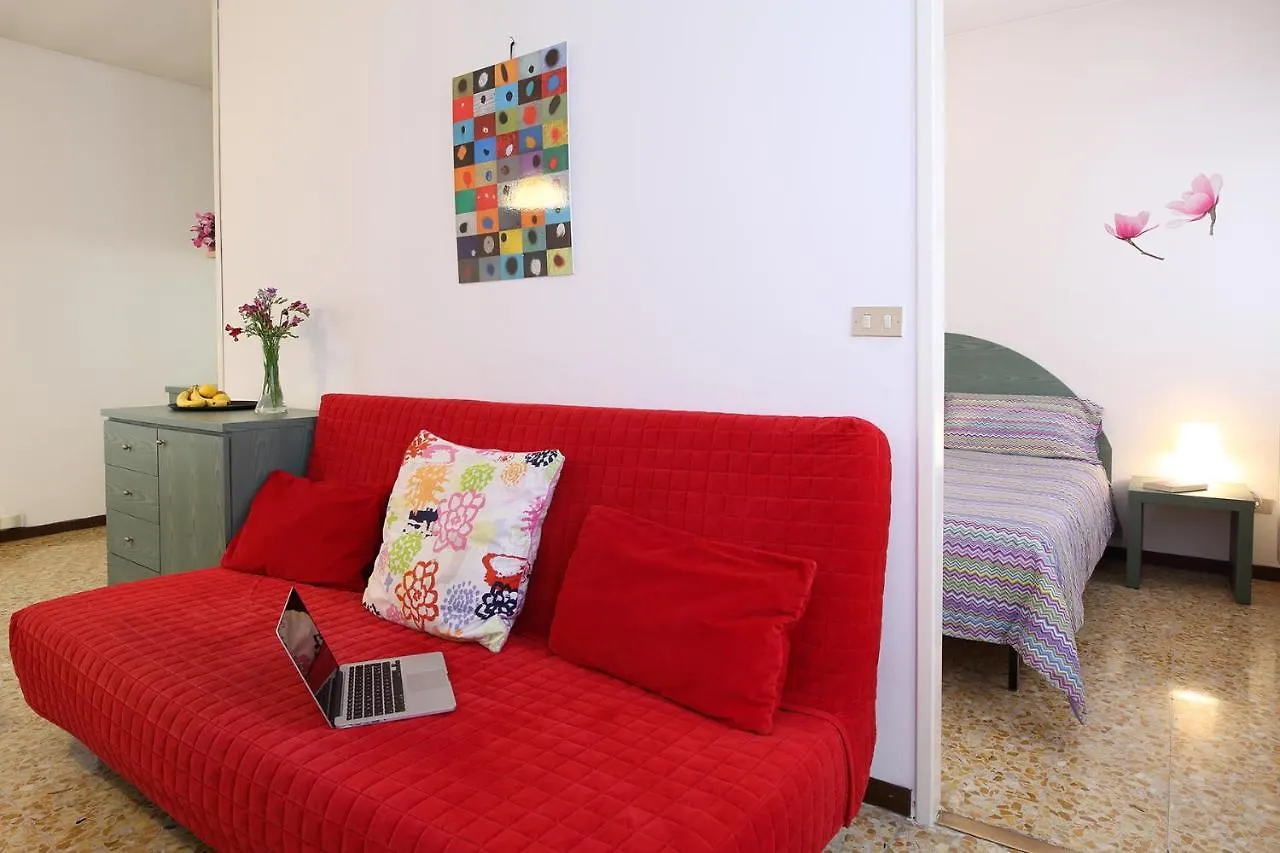 Residence Giusti 6 Milan Italy