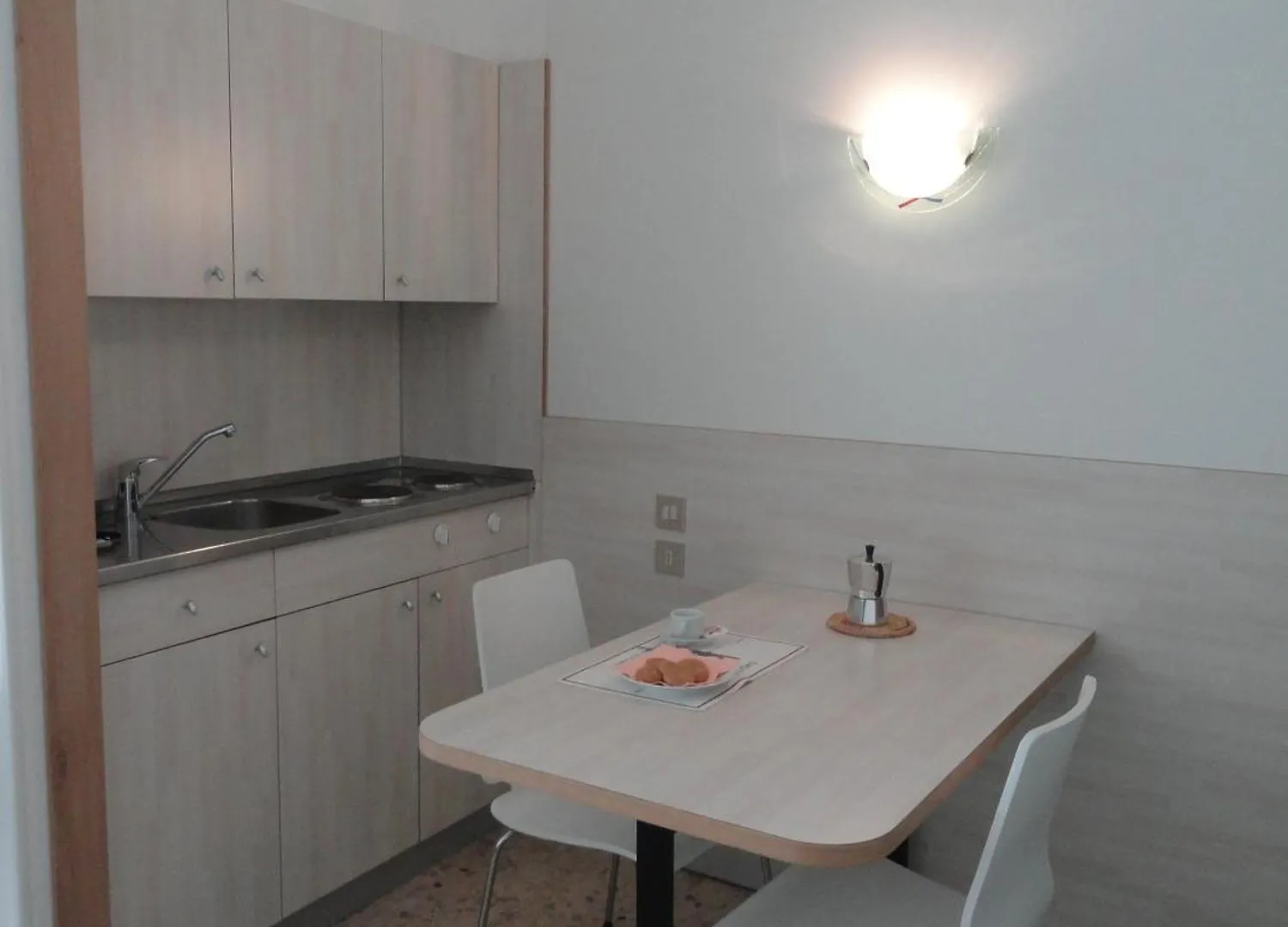 Aparthotel Residence Giusti 6 Milan